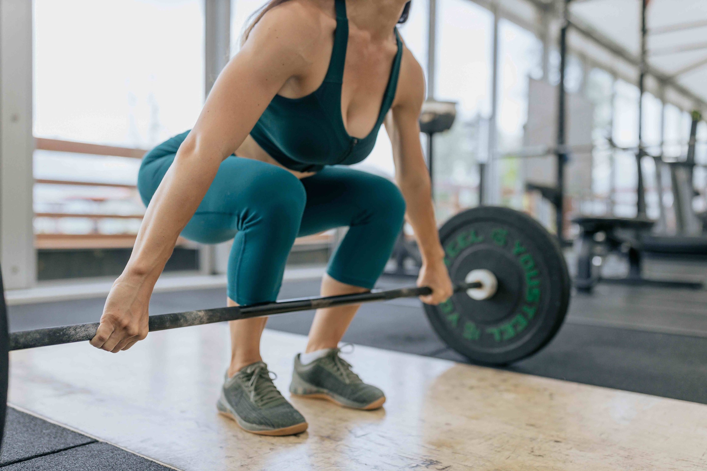 Split vs. Full-Body Workout: Which is Best for Muscle Strength and Hypertrophy?