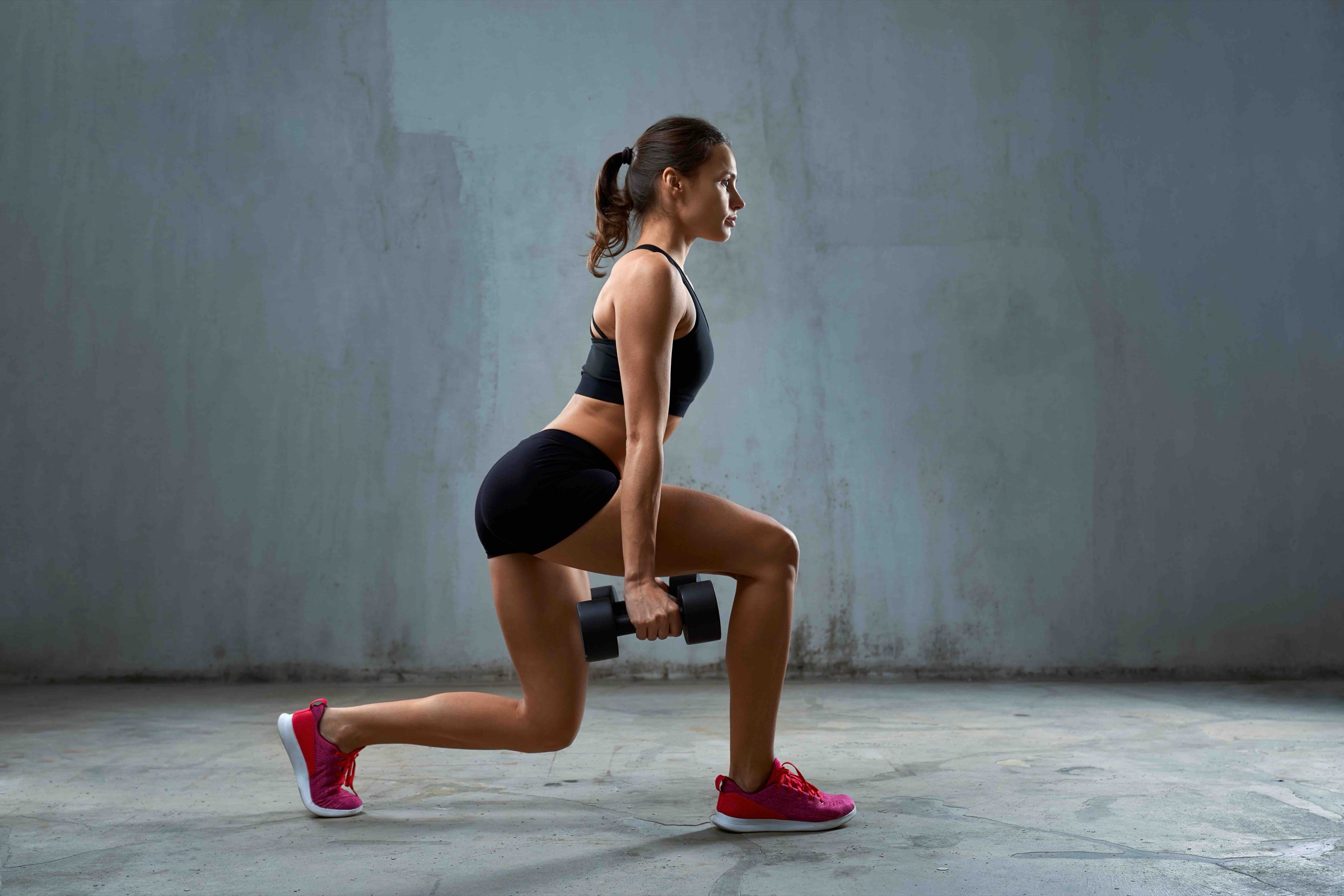 Transform Your Lower Body with This Effective Dumbbell Leg Workout Routine