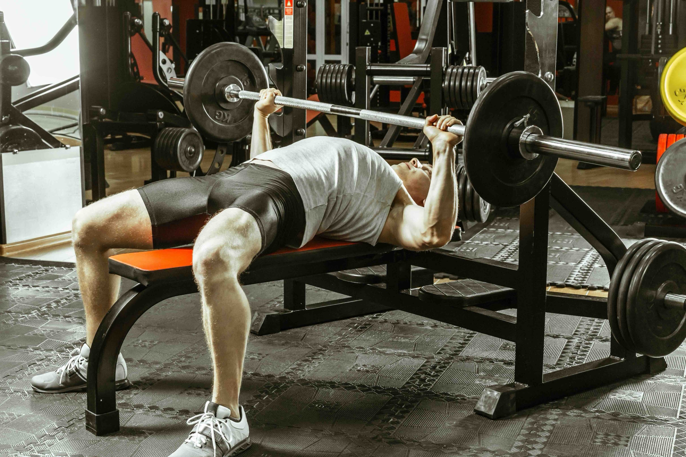 Ultimate Guide to Incline Bench Press for Building Upper Chest Strength