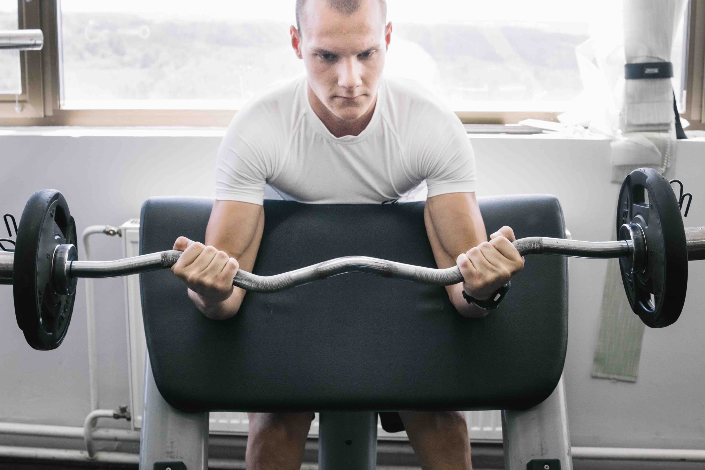 Unlock Your Arm Strength: The Ultimate Guide to Barbell Curls