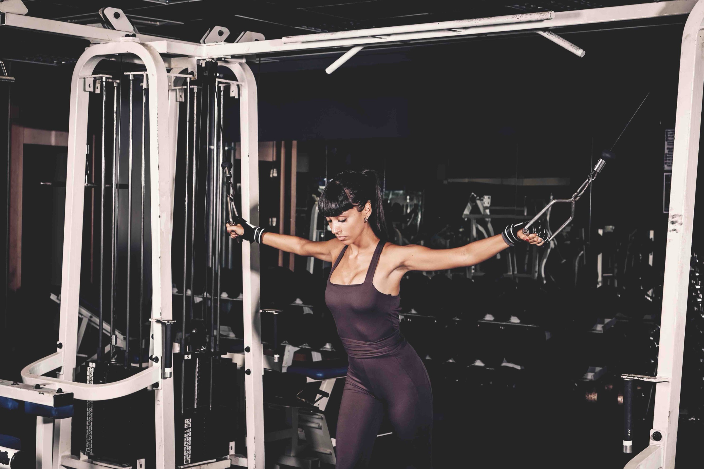 Ultimate Guide to Cable Fly Exercises for Building Chest Muscles